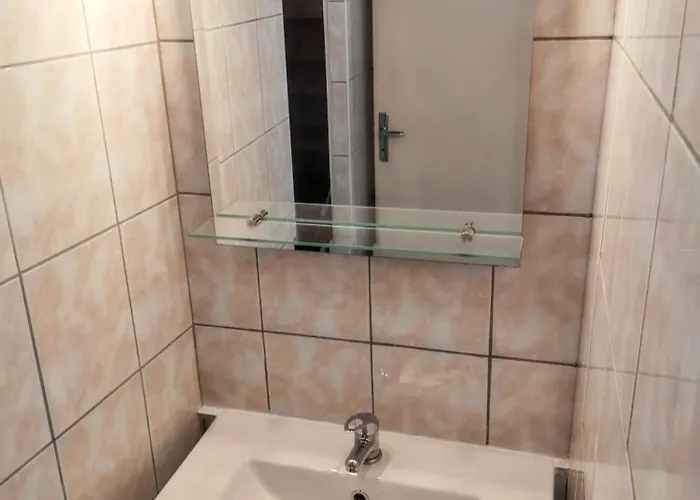 Дом отдыха Maison Confortable A Avec Terrasse Vergezac